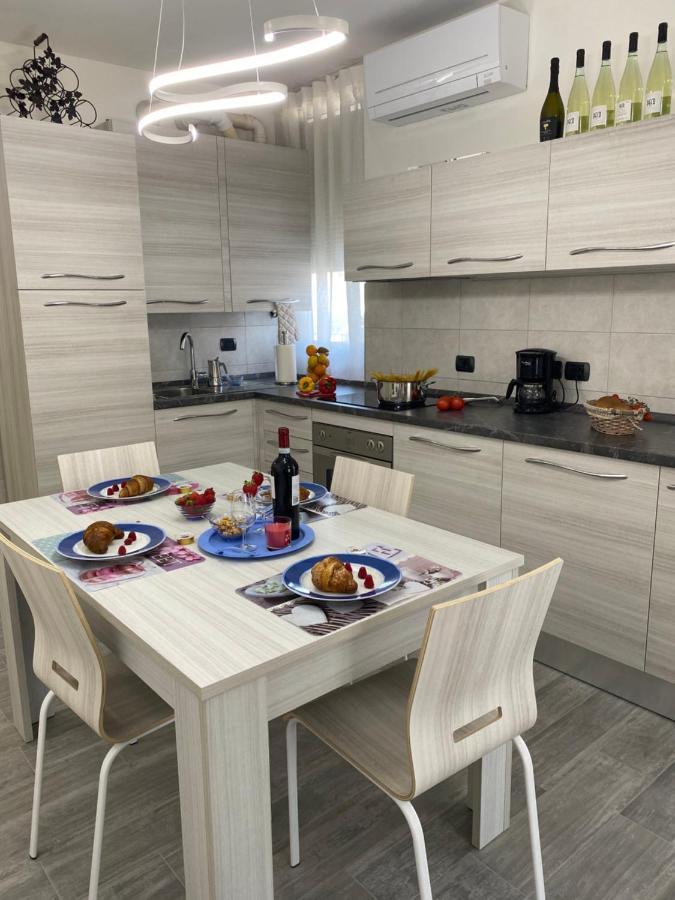 Welcome Traveller Jessy'S House Bardolino Buitenkant foto
